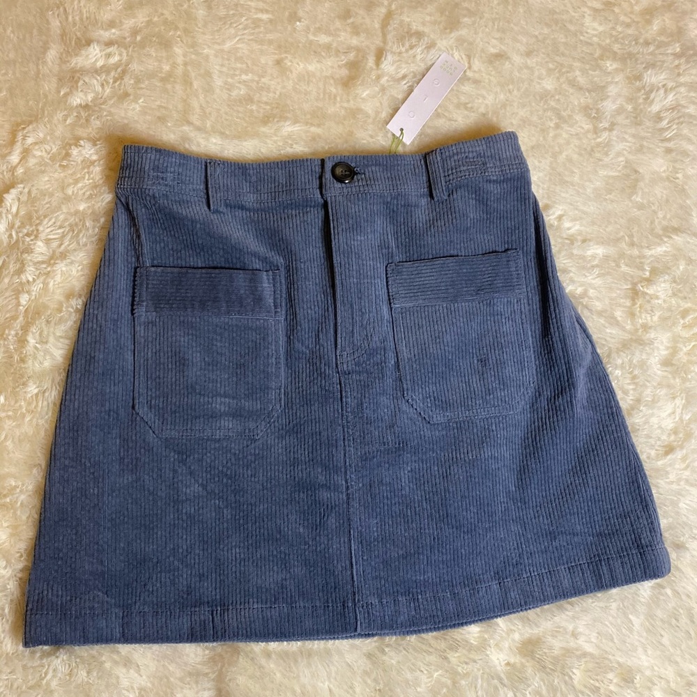Corduroy skirt